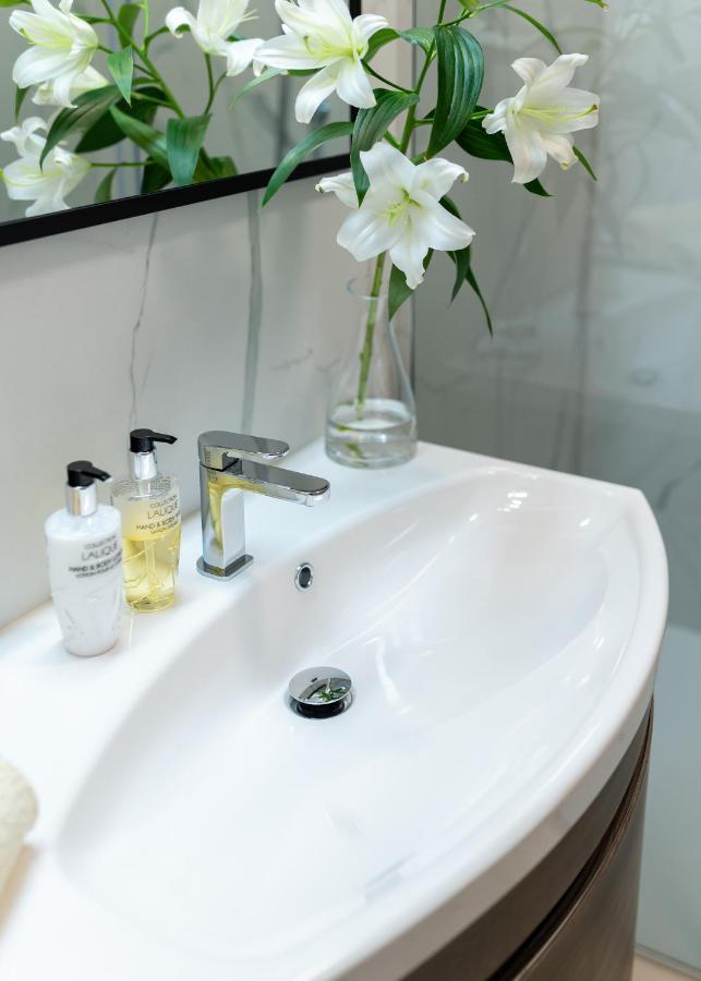 Apartamenty Kasprzaka P&O Serviced Apartments Варшава Экстерьер фото